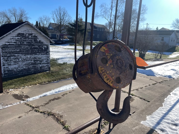 #5901-•-springfield-5-ton-cable-hoist-image-4