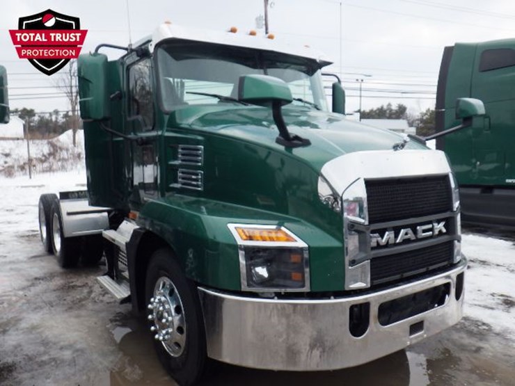 2023-mack-anthem-image-4