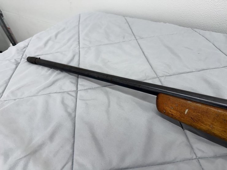 mossberg-85d-20-gauge-shotgun-image-7