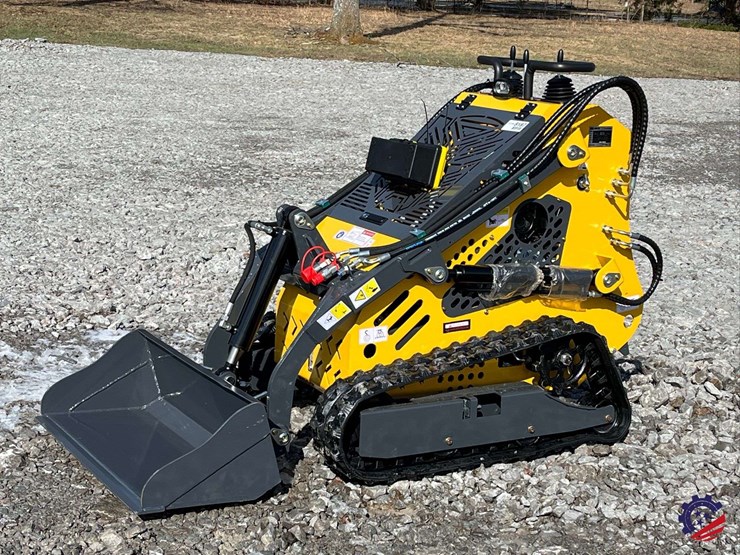 unused-2025-sdlanch-sdll60-skid-steer-loader-mini-skid-steer-image-1
