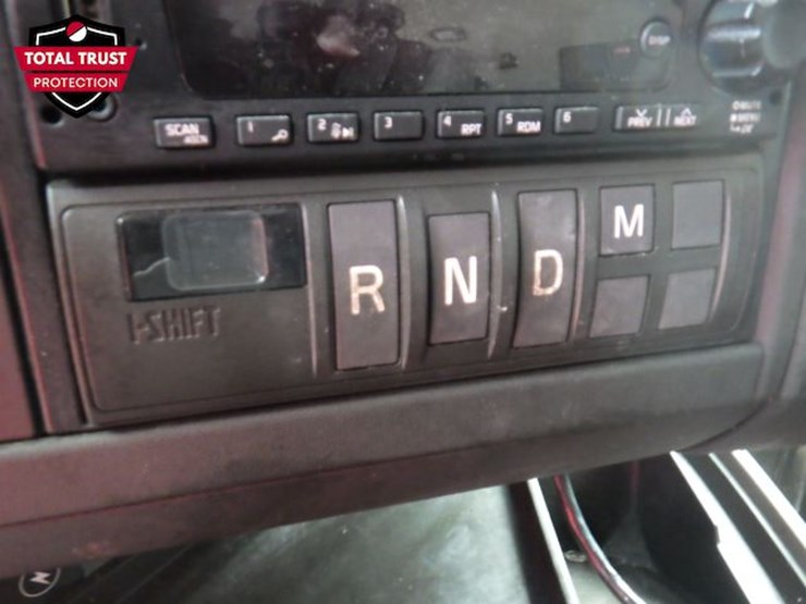 2022-volvo-vnl-760-image-20