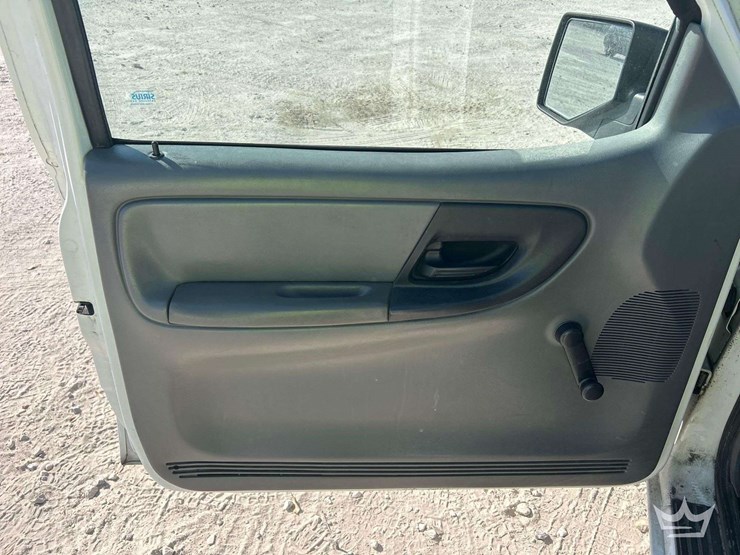 2011-ford-ranger-image-14