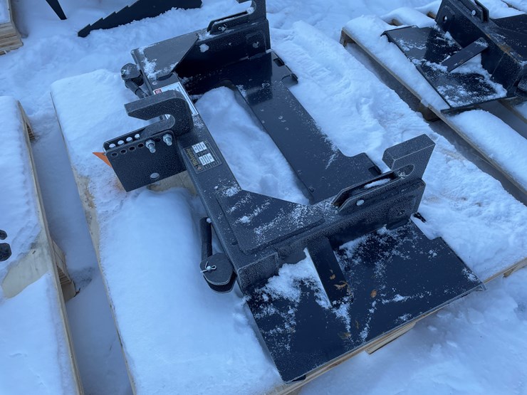 #2349-•-wolverine-3-point-quick-tach-hitch-image-4