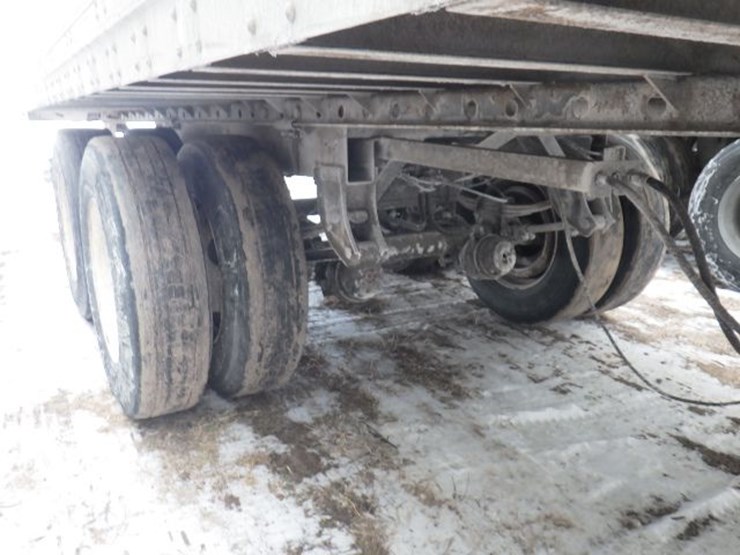 2012-strick-van-image-7