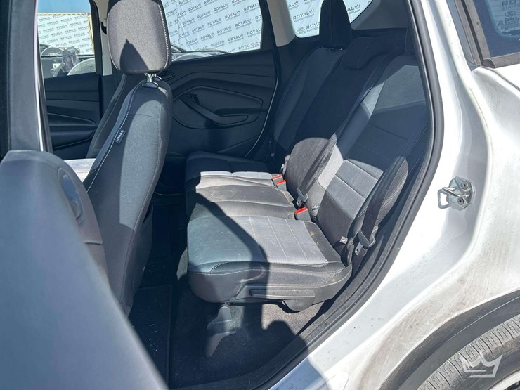 2017-ford-escape-image-17