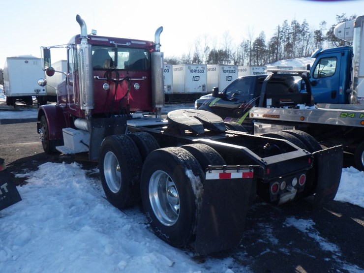 2007-peterbilt-378-image-10
