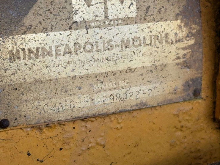 minneapolis-moline-g1000-image-24