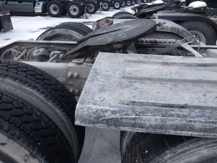 2014-peterbilt-386-image-6