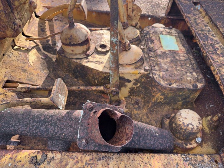 caterpillar-diesel-thirty-five-image-43