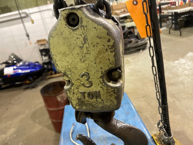 #5992-•-yale-18687-3-ton-chain-hoist-image-4