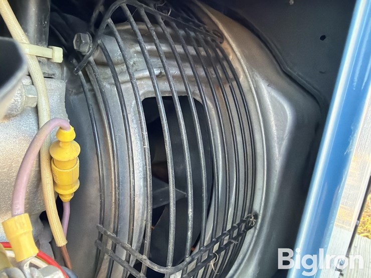 miller-bobcat-250-portable-cc/cv,-ac/dc-welder-/-11000-watt-generator-image-20