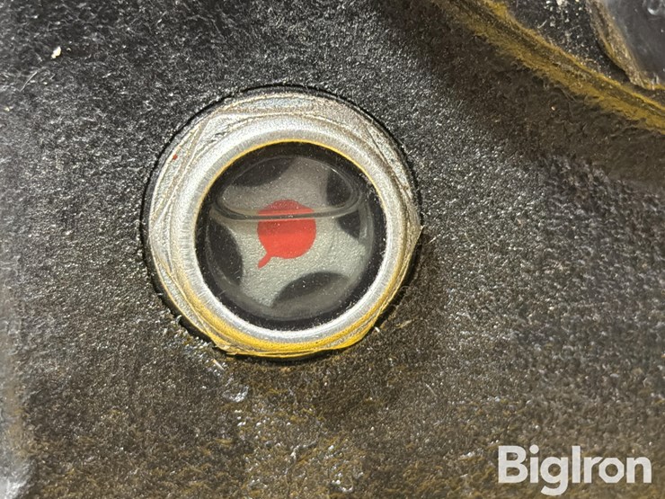 dewalt-dxcmv5048055-80-gallon-air-compressor-image-6