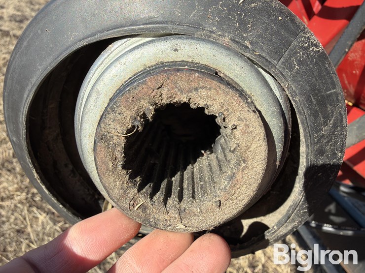 2019-case-ih-4412-image-16
