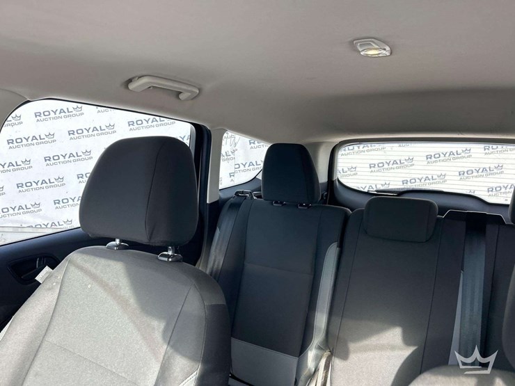 2016-ford-escape-image-21