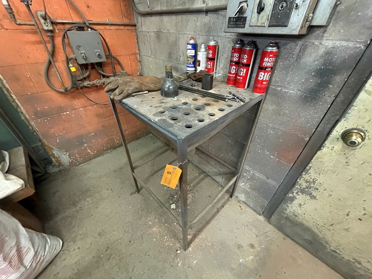 #5955-•-work-table-image-1