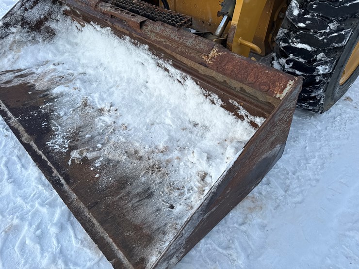 caterpillar-272d2-image-15