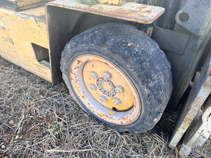 #2591-•-caterpillar-v60dstr-forklift-image-19