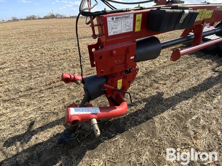 2019-new-holland-313rdb-discbine-pull-type-mower-conditioner-image-12
