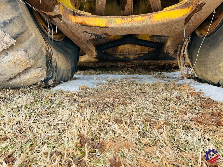 caterpillar-621-image-14