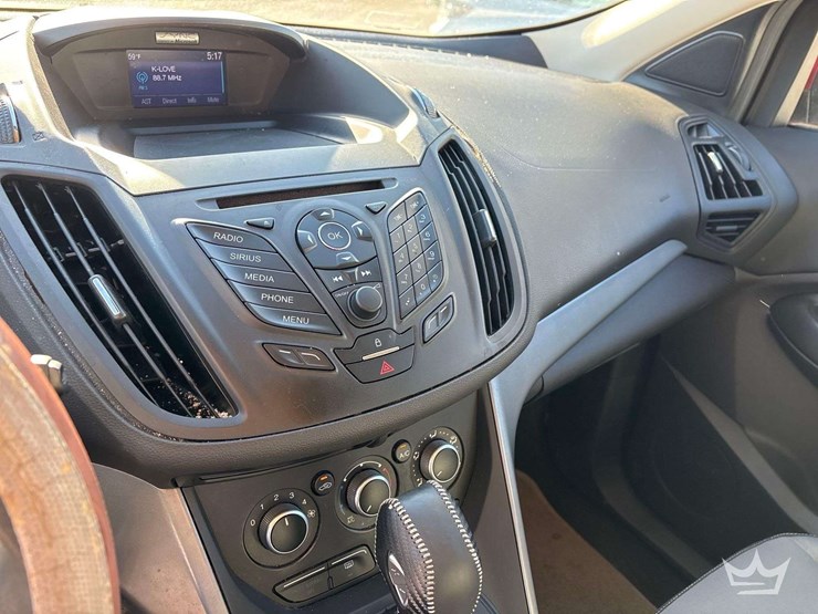 2014-ford-escape-image-15