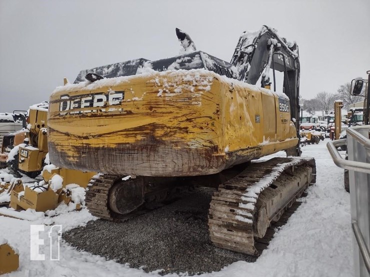 deere-350g-lc-image-4