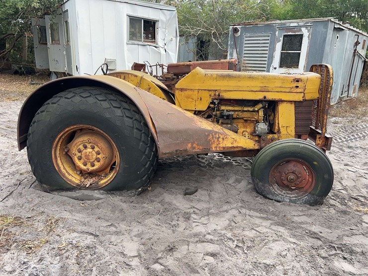 massey-ferguson-orchard-industrial-image-5