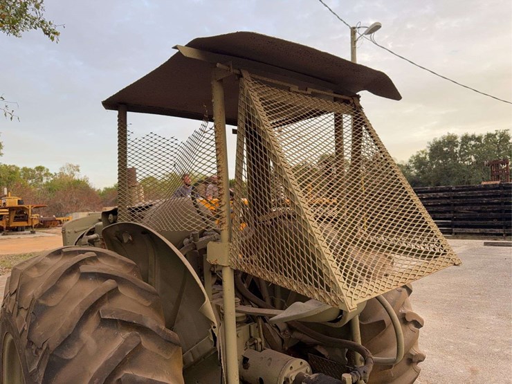 minneapolis-moline-lp-image-50