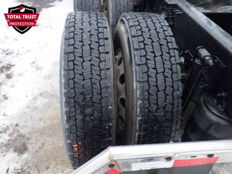 2023-mack-anthem-image-13