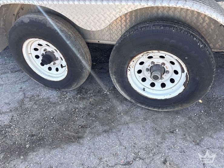 t/a-enclosed-trailer-image-7