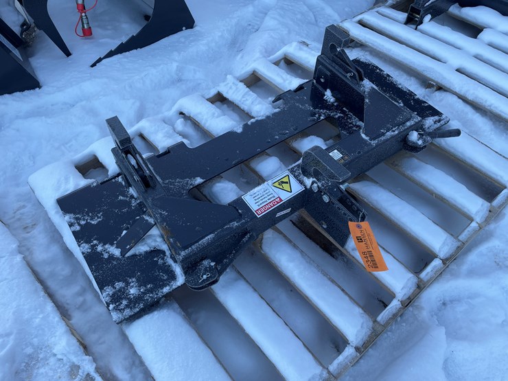 #2348-•-wolverine-3-point-quick-tach-hitch-image-6