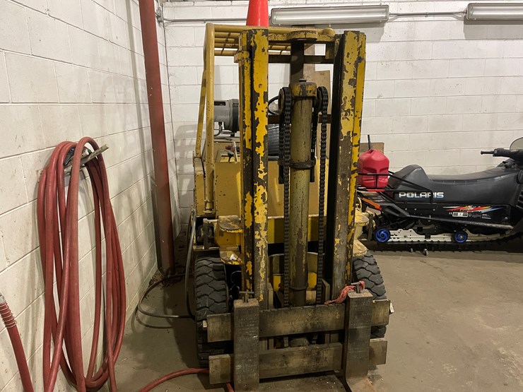 #4006-•-yale-fork-lift-image-2