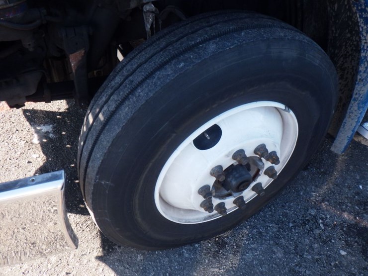 2019-freightliner-cascadia-113-image-19