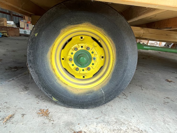 #5915-•-parade-wagon-image-31