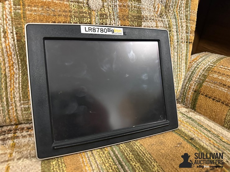 john-deere-gen-4-4640-universal-display-image-1