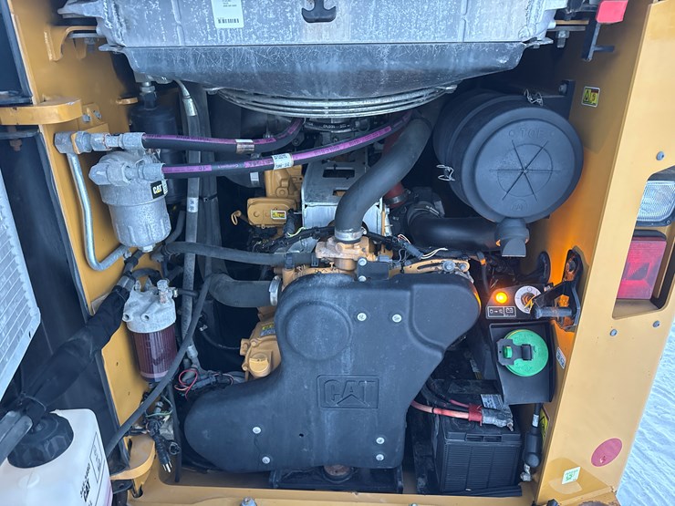 caterpillar-272d2-image-32