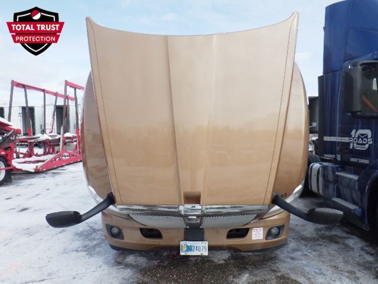 2022-kenworth-t680-image-26