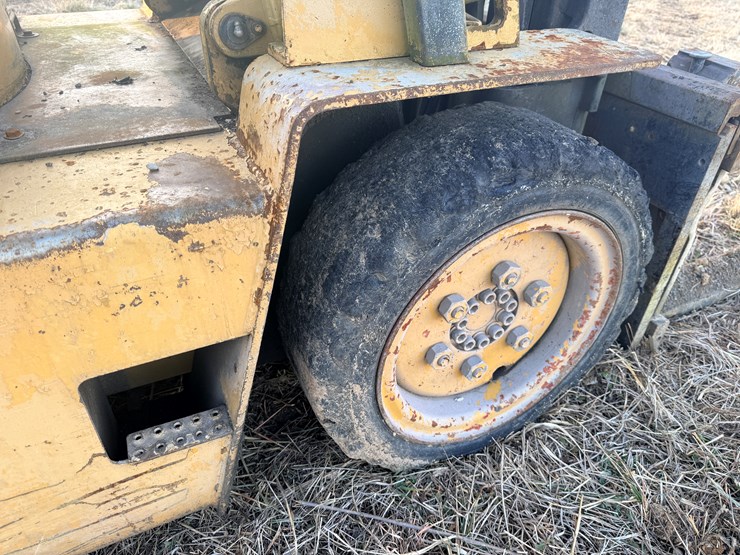 #2591-•-caterpillar-v60dstr-forklift-image-18