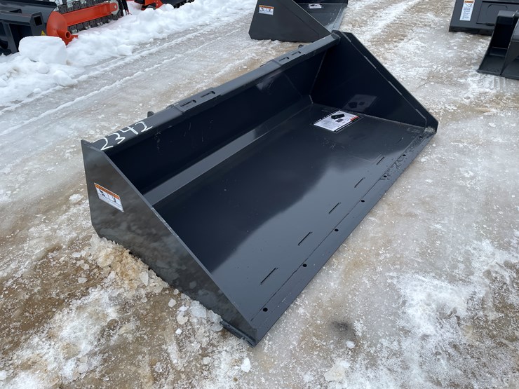 #2342-•-wolverine-universal-mount-track-duty-bucket-image-3