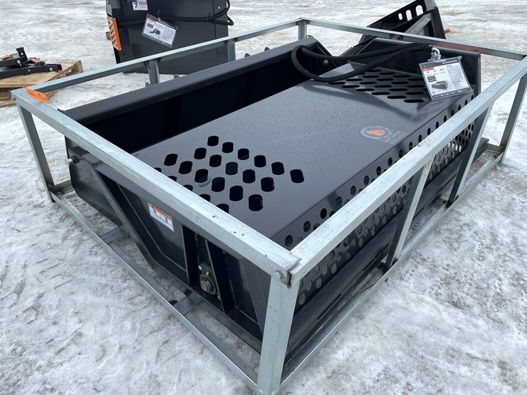 #2376-•-wolverine-rock-rake-image-3