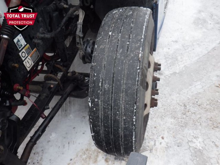 2022-kenworth-t680-image-24