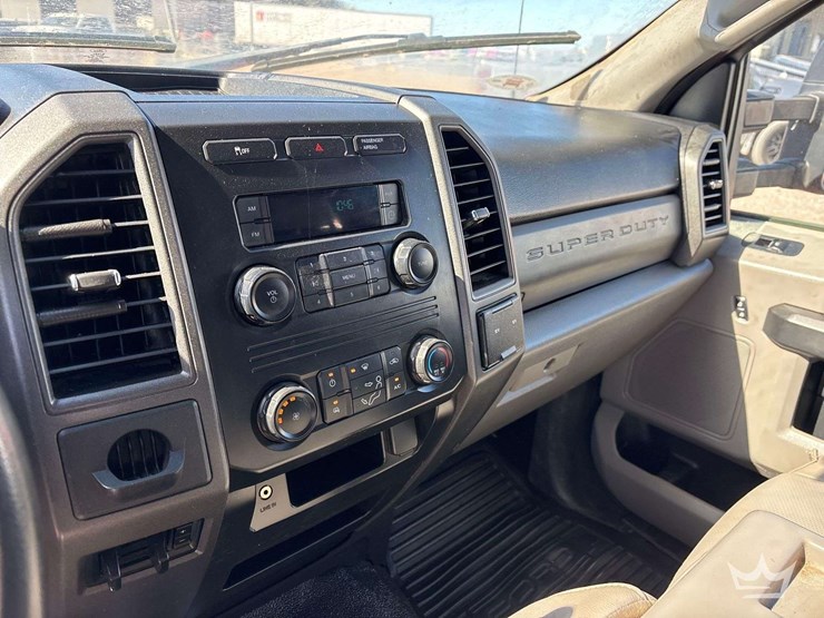 2018-ford-f350-image-19