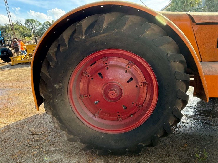 minneapolis-moline-udlx-image-40