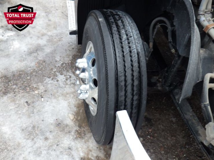 2023-mack-anthem-image-24