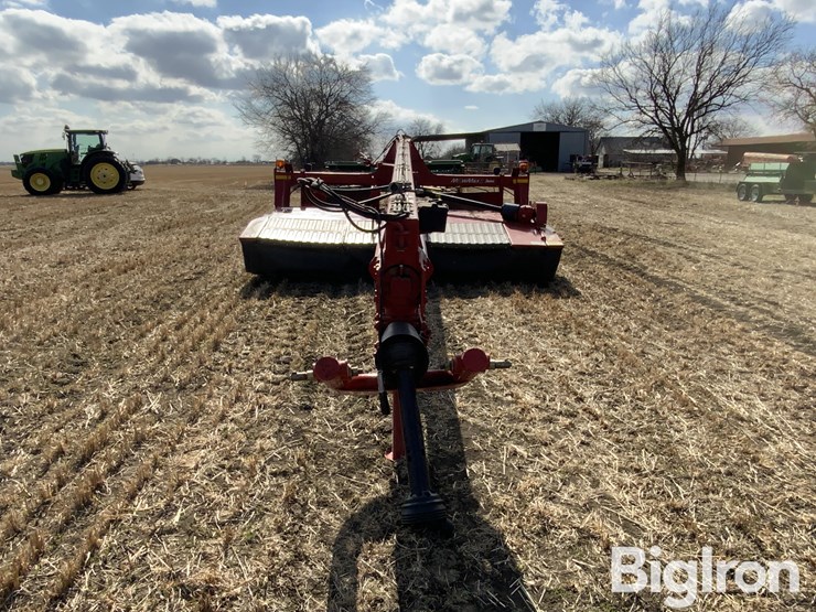 2019-new-holland-313rdb-discbine-pull-type-mower-conditioner-image-2