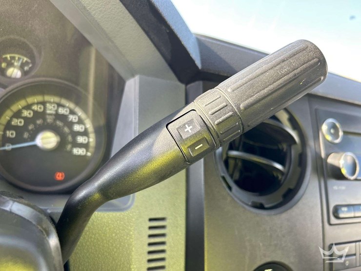 2015-ford-f350-image-17