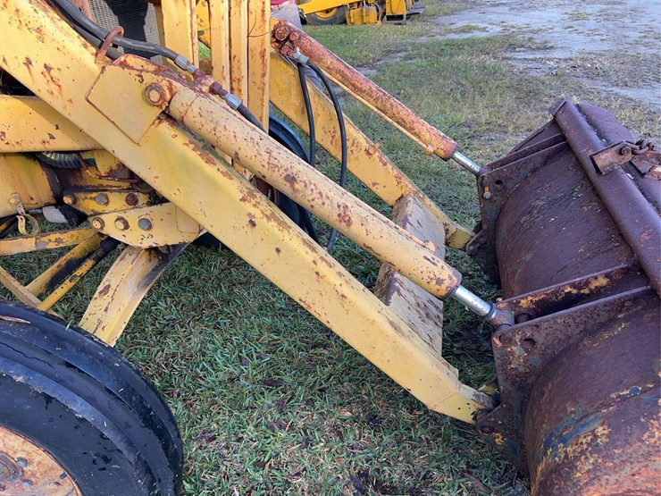 minneapolis-moline-big-mo-500-image-15