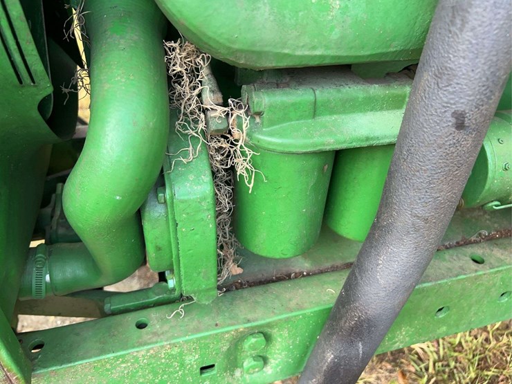 john-deere-3020-image-74