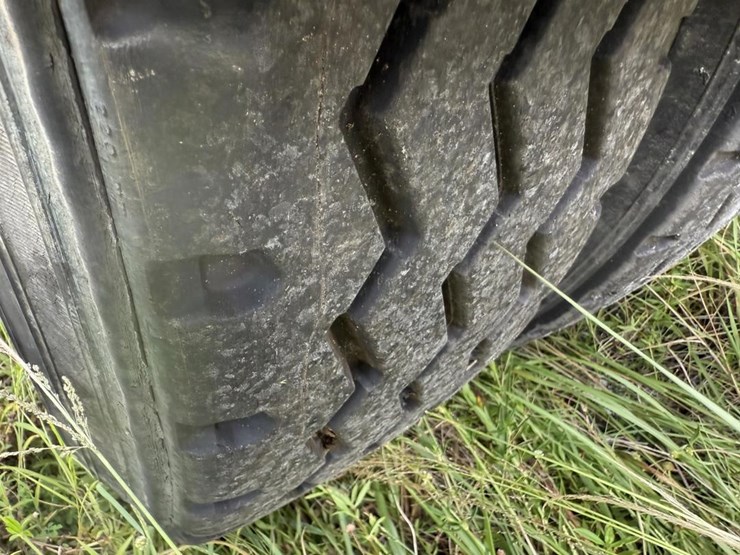 1999-mack-rd600-image-21