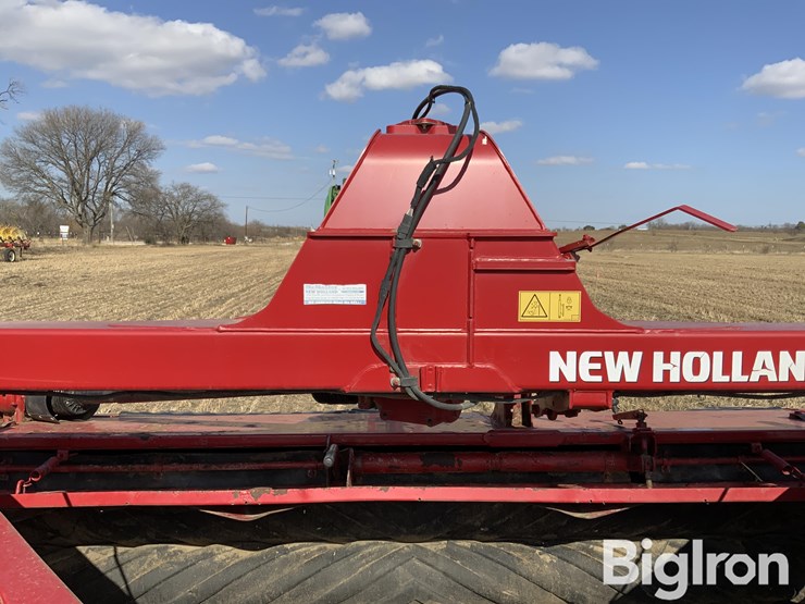 2019-new-holland-313rdb-discbine-pull-type-mower-conditioner-image-19