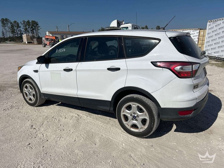 2017-ford-escape-image-4